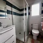 Maison De En Bord De 莫吉奥